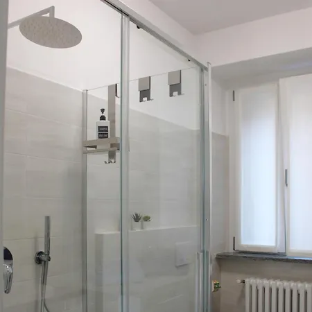 Vichi's Nest Apartament Pianello Del Lario