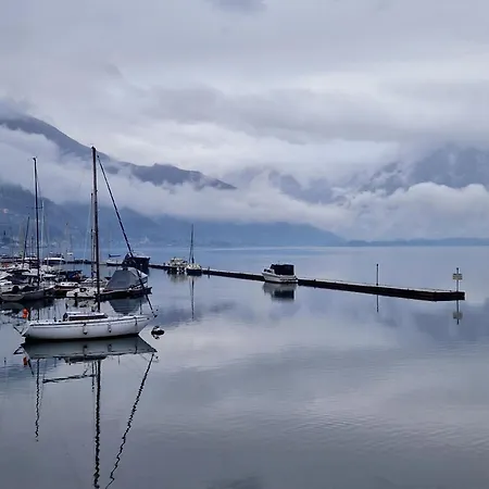 Vichi's Nest Apartament *